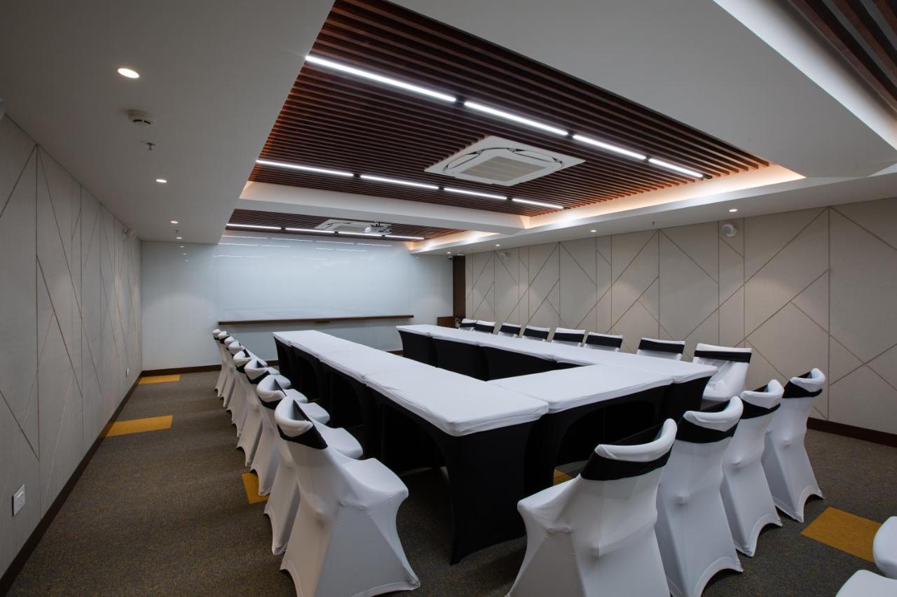 Hotel Ikon By Annapoorna à Coimbatore Extérieur photo